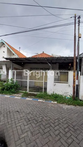 image RUMAH 1 LANTAI DI JALAN DONOKERTO SURABAYA DEKAT KAPASARI KAPASAN (1)