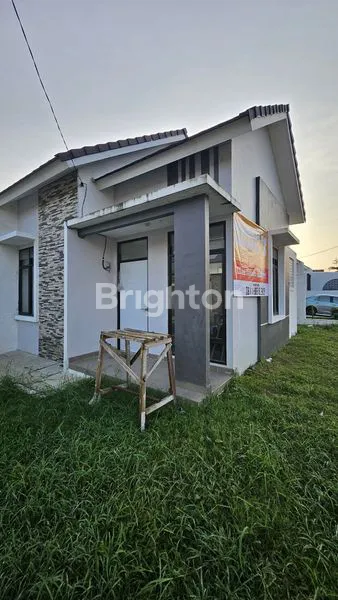 image RUMAH HOOK SIAP HUNI DI BUKIT CIMANGGU CITY, BOGOR (2)