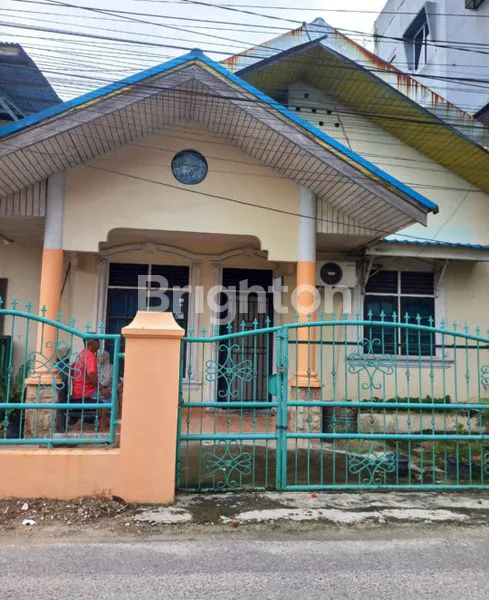 image RUMAH LOKASI STRATEGIS DAERAH PEMUDA RIAU UJUNG PEKANBARU (1)