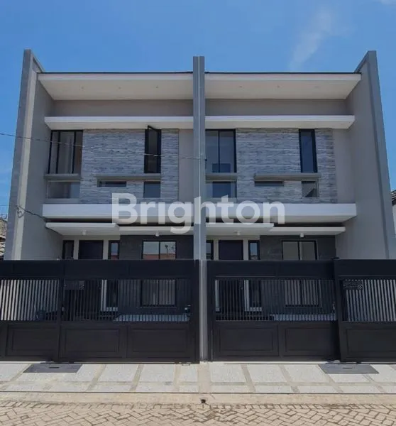 image NEW GRESS RUMAH MINIMALIS KLAMPIS SEMOLO DEKAT TENGAH KOTA (1)