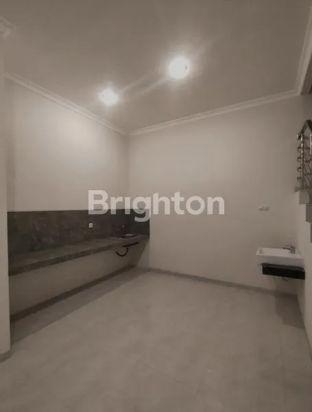 image NEW GRESS RUMAH MINIMALIS KLAMPIS SEMOLO DEKAT TENGAH KOTA (4)