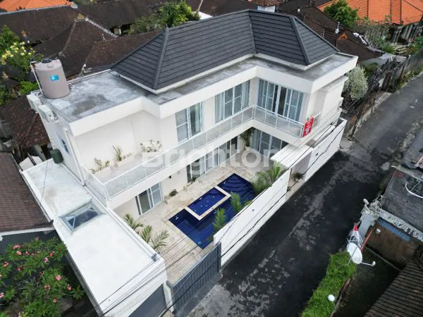 image MODERN TWO-STOREY VILLA WITH POOL IN BALI GRIYA RESIDENCE (1)