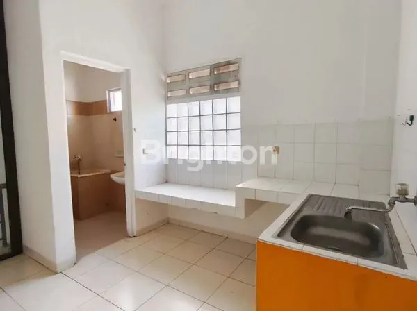 image RUKO CANTIK PARAMOUNT SPARK GADING SERPONG (8)