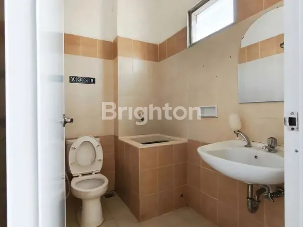 image RUKO CANTIK PARAMOUNT SPARK GADING SERPONG (7)