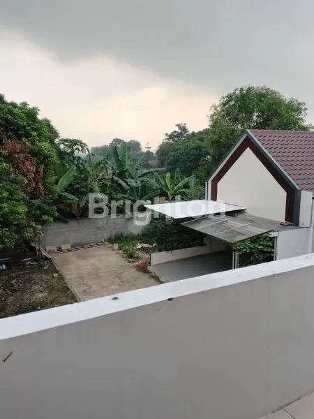 image RUMAH 2 LANTAI HARGA SANGAT TERJANGKAU (8)