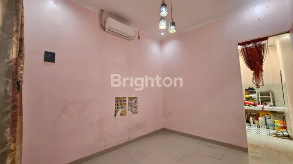 image RUMAH KOMPAK DALAM CLUSTER MINIMALIS - HARGA DIBAWAH RP 900 JUTA - AREA JALAN JERUK RAYA JAGAKARSA JAKSEL  (5)