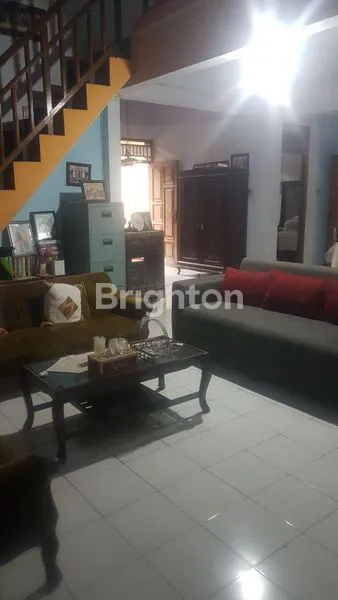 image RUMAH PREMIUM RING ROAD UTARA - MAGUWO (2)