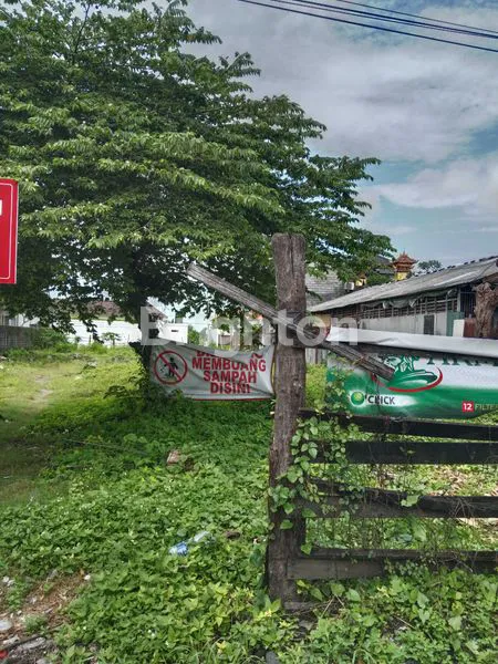 image TANAH PINGGIR JALAN DAERAH KEROBOKAN LUAS PUSAT KERAMAIAN COCOK UNTUK BISNIS (7)