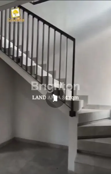 image RUMAH STRATEGIS, ASRI DAN NYAMAN DI SERPONG (4)