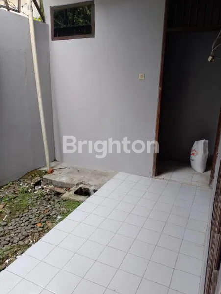image RUMAH DISEWAKAN DI DEPOK  (8)