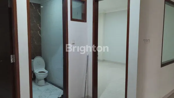 image RUK0 2 LANTAI HASYIM ASHARI CIPONDOH TANGERANG LETAK SANGAT BAGUS DAN STRATEGIS DEKAT MALL DAN PERUMAHAN (4)