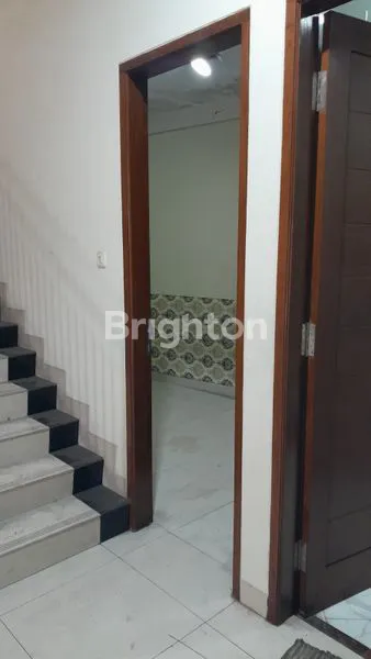 image RUK0 2 LANTAI HASYIM ASHARI CIPONDOH TANGERANG LETAK SANGAT BAGUS DAN STRATEGIS DEKAT MALL DAN PERUMAHAN (2)