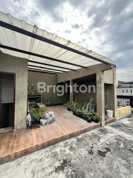 image RUMAH SIAP HUNI MEWAH, STRATEGIS DI TENGAH KOTA SOLO (5)