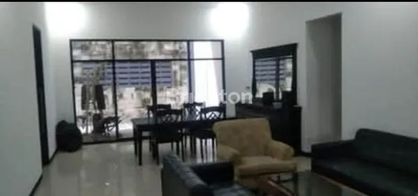 image RUMAH JAKARTA SELATAN (3)