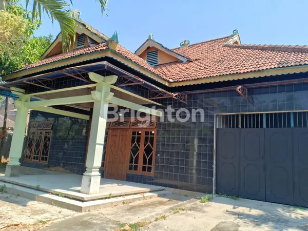 image JUAL RUMAH BESAR DI SOLO (MURAH ) (1)