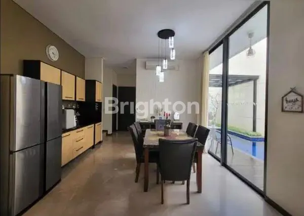 image RUMAH MEWAH DENGAN PRIVATE POOL DI NAVAPARK, BSD (6)