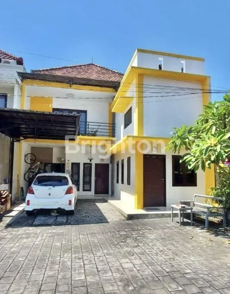 image RUMAH SIAP HUNI DI GATOT SUBROTO TENGAH (1)