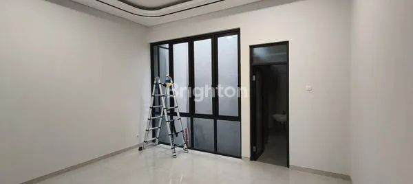 image NEW MANYAR SCANDINAVIAN 2 LANTAI SELANGKAH KE RAYA KERTAJAYA (5)