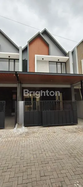 image NEW MANYAR SCANDINAVIAN 2 LANTAI SELANGKAH KE RAYA KERTAJAYA (1)