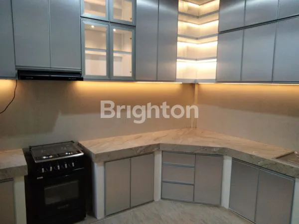 image RUMAH BARU SANGAT STRATEGIS (4)