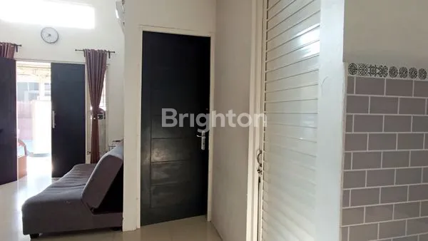 image HUNIAN NYAMAN 3 KT DI MENTENG REGENCY GRESIK (4)