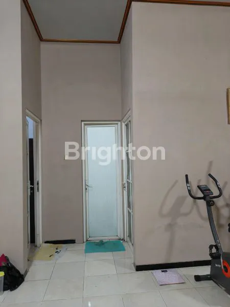 image RUMAH STRATEGIS DI SULFAT MALANG, DEKAT SUPERINDO (3)