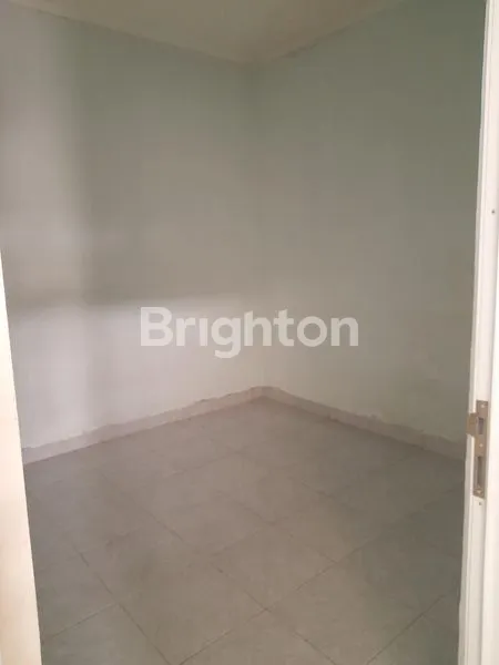 image RUMAH 2 KAMAR DI GREEN HILL, DEKAT FASILITAS UMUM (2)