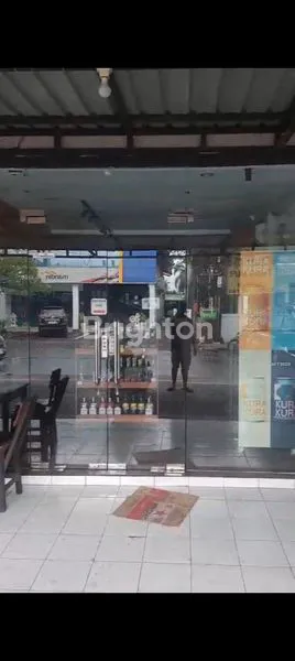 image RUKO PINGGIR JALAN AREA CANGGU COCOK UNTUK BISNIS DAN JUALAN (3)