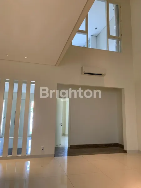 image RUMAH MEWAH JEMURSARI SIAP HUNI LOKASI STRATEGIS DEKAT KENDANGSARI, TENGGILIS, UBAYA (3)