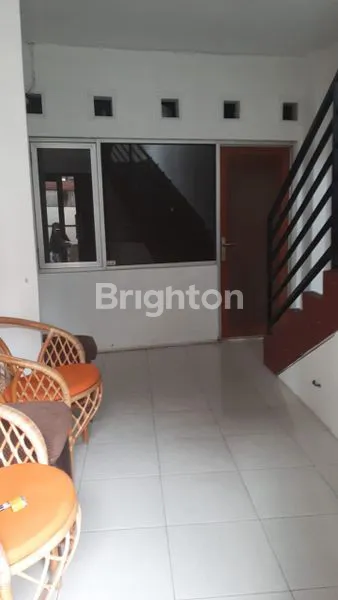 image SEWA RUMAH LUAS DI PEJATEN, AKSES MUDAH (5)