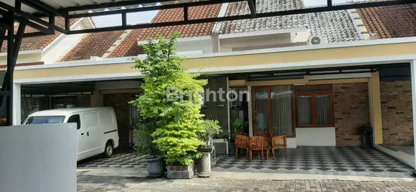 image DIJUAL RUMAH FULL FURNISHED DI COLOMADU (1)