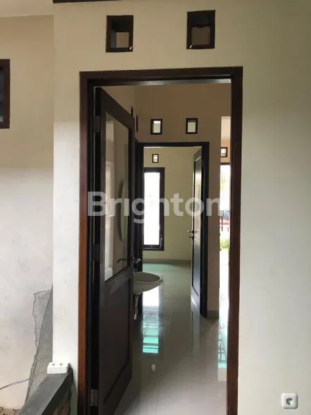 image RUMAH 2 LANTAI SIAP HUNI DI GENTING PURI SUKABUMI (3)