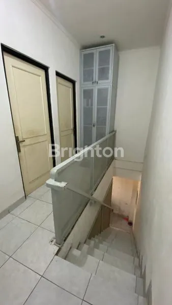 image BURUAN! DIJUAL CEPAT\NRUMAH DI KOMPLEK KAISAR BINTARO 5, TANGERANG SELATAN (6)