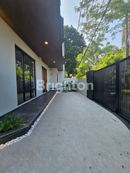 image RUMAH HOOK PREMIUM GRIYA LOKA SEKTOR 1.4, BSD CITY (6)