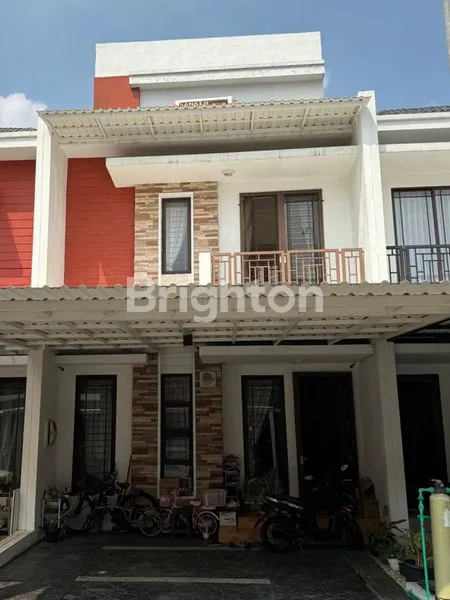 image JUAL CEPAT! RUMAH SEMI FURNISHED DI GREEN LAKE CITY (1)