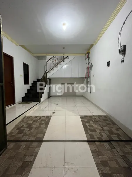 image RUMAH LOKASI STRATEGIS BIDARA CINA (2)
