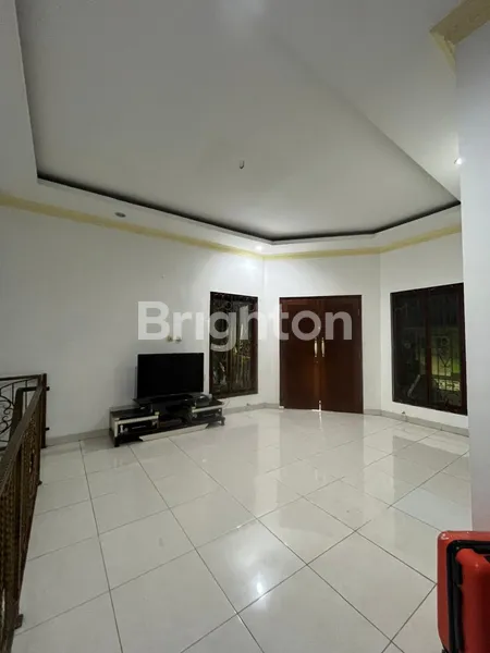 image RUMAH LOKASI STRATEGIS BIDARA CINA (5)