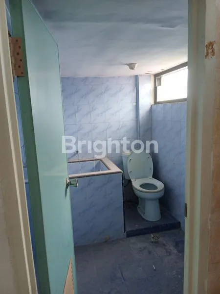 image RUKO 2 PINTU 2 1/2 LANTAI AREA MAYOR RUSLAN PALEMBANG (4)