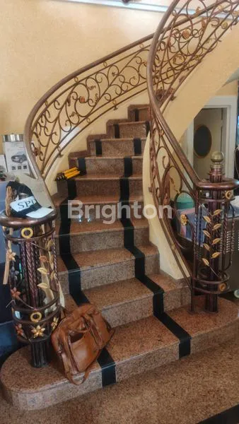 image DIJUAL RUMAH KAWASAN ELIT RENON DENPASAR (7)