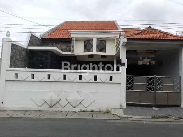 image RUMAH STRATEGIS PINGGIR JALAN (1)
