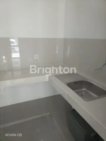 image RUMAH OSAKA RESIDENCE 3 TINGKAT 60M2 PIK 2 SIAP PAKAI PANTAI INDAH KAPUM JAKARTA UTARA (4)