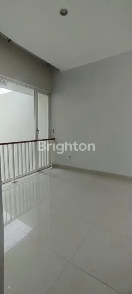 image RUMAH TINGKAT CLUSTER KEBAYORAN BINTARO JAYA TANGERANG SELATAN (5)