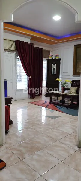 RUMAH STRATEGIS TANJUNG RAYA, LT 240M², 3 KT