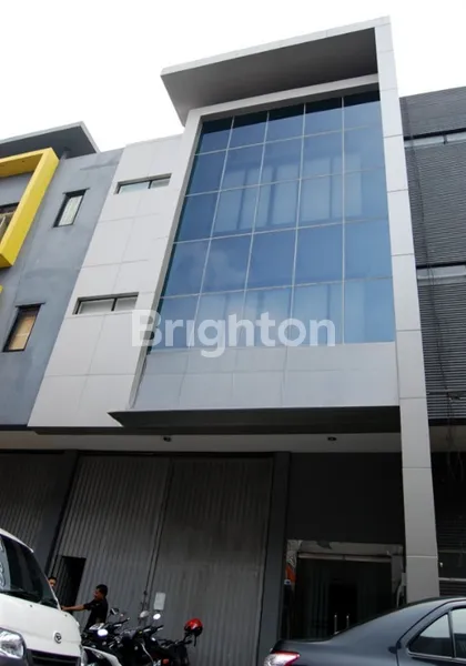 image GUDANG DAN KANTOR STRATEGIS DI JAKARTA SELATAN. (6)