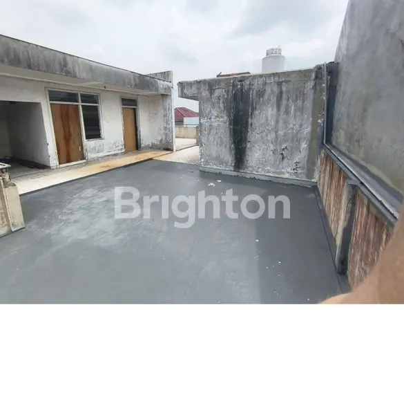 image RUMAH DARMO INDAH TIMUR (3)