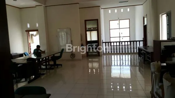 image DIJUAL RU.AH SANGAT EKLUSIVE BANGET DI KOTA PADANG  (5)