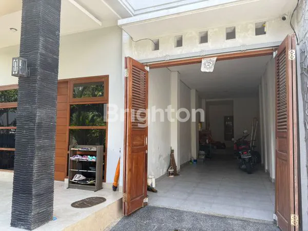 image RUMAH MEWAH 2 LANTAI DI JL. GANDAPURA, 5 KT 5 KM (2)