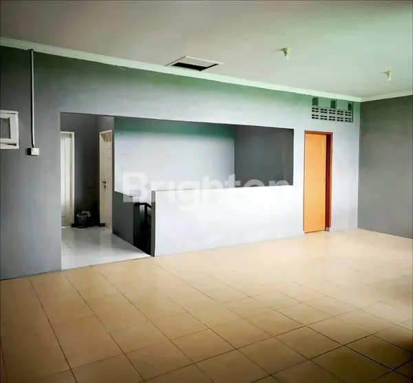 image PERUMAHAN LUXOR. JL. KARYA WISATA, JOHOR. SECURITY 24 JAM. BEBAS BANJIR. HARGA BAGUS !! (8)