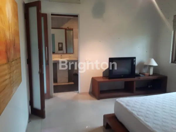 image LEASEHOLD - UMALAS COMMERCIAL BUILDING ON MAIN STREET (5)