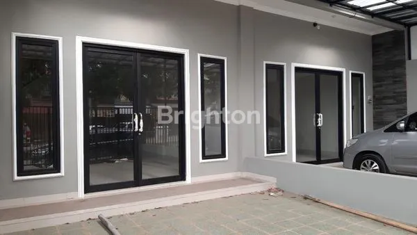 image RUMAH BARU 3 LANTAI AREA GADING SERPONG TANGERANG (2)